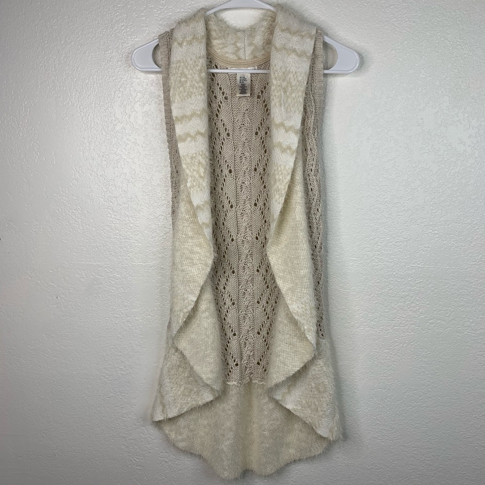 Max Studio Tan embroidered cardigan